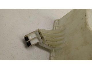 Другая деталь салона