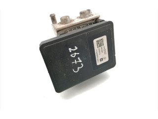 Блок АБС 23163767, 23164832 Opel Insignia A 2008-2017 года