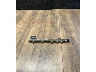 Vstřikovací lišta A6460700395 Mercedes-Benz C AMG W204 646811