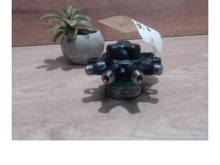 Топливная рампа    Citroen DS3   для двигателя DV4TED4(9HR)