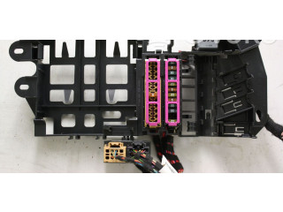 Pojistková skříňka 4F0971845A Audi A6 S6 C6 4F 2006