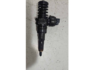 Форсунка 038130073AG    Audi A3 S3 8L   