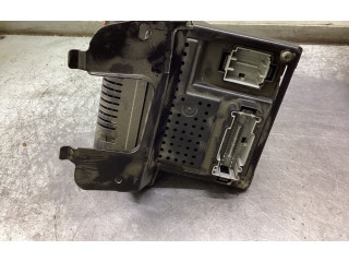 Блок предохранителей 30682981, 12216069   Volvo V70    