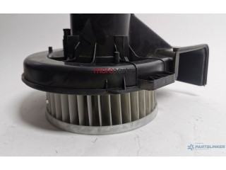 Вентилятор печки 6Q1819015 Skoda Fabia Mk1 (6Y)