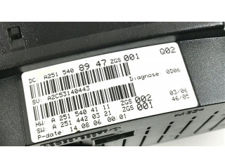 Přístrojová deska Mercedes-Benz R W251 2007 A2515408947, A2515404111