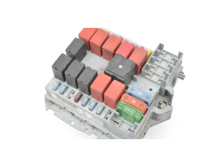 Блок предохранителей 60683102   Alfa Romeo 166    