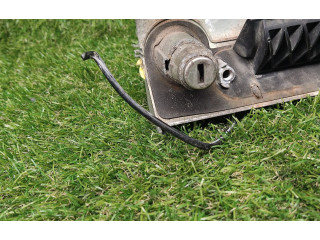 Замок багажника 7H0827565F    Volkswagen Transporter - Caravelle T5 2003 - 2015 года