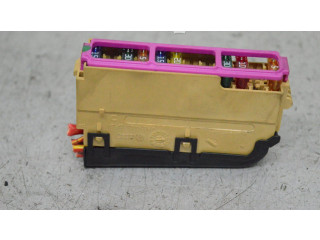 Блок предохранителей    Audi A6 S6 C7 4G    