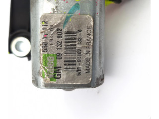 Моторчик заднего дворника 09132802, 53011112    Opel Meriva A