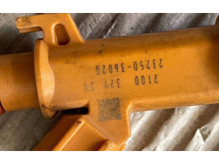 Форсунка 2325036020, 210032929 Lexus IS III XE30 2AR