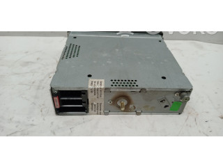 Pojistková skříňka Радио/ проигрыватель  / навигация com   Volkswagen Polo III 6N 6N2 6NF 1998