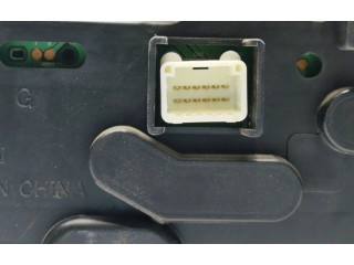 Přístrojová deska Nissan Micra K14 2018 248105FB0A