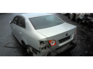 Зеркало электрическое        Volkswagen Jetta V  2005 - 2010 года   