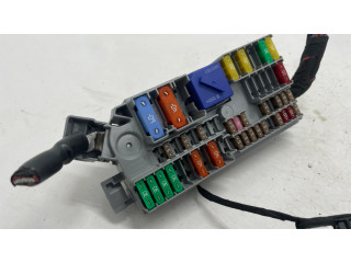 Блок предохранителей 6807487 BMW 3 G20 G21