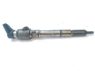 Форсунка 338002A400    Hyundai Getz  D4FA 