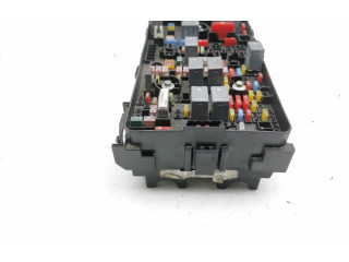 Блок предохранителей 68303099AC   Jeep Cherokee    