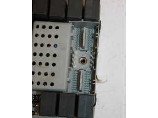 Блок предохранителей 8676284, 8645716 Volvo V70