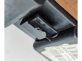 Блок предохранителей 9804848580 Peugeot 2008 II