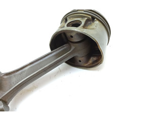 Поршень с шатуном EAC1868, EBC1289 Jaguar XJS