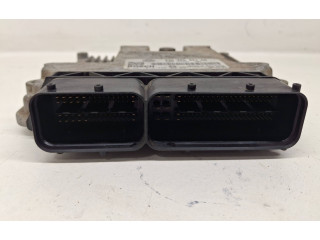 Řídící jednotka 03G906021CG, 1039S12044 Volkswagen Caddy 2006