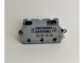 Блок предохранителей CPLA14Q073AA Jaguar XE