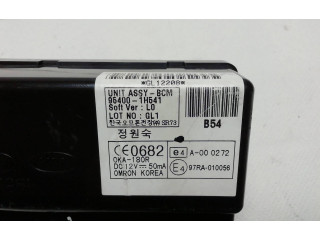 Блок управления 954001H541   KIA Ceed