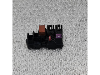 Блок предохранителей    Subaru Forester SJ    