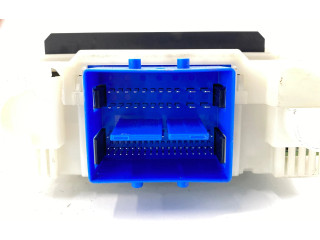 Блок предохранителей 7G9T14C256FA, 30765624AE   Volvo V70    