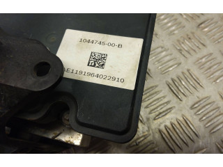 Рулевая рейка Блок ABS 104474500b Tesla Model 3 2017 - года