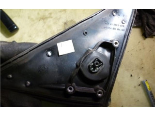 Zpětné zrcátko Mercedes-Benz E W124 1989