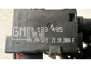 Замок задней крышки (наружный)