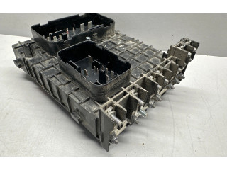 Блок предохранителей 1K0937124K   Audi A3 S3 8P    