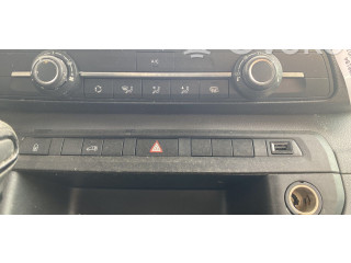 Блок управления кондиционера воздуха / климата/ печки (в салоне) 98340416ZD Citroen Jumpy