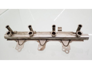 Vstřikovací lišta 06J133317M, 1019139S02 Audi A4 S4 B7 8E 8H pro benzínový motor 2.0