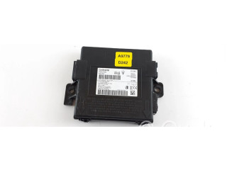 Блок управления 670101217 Maserati Ghibli