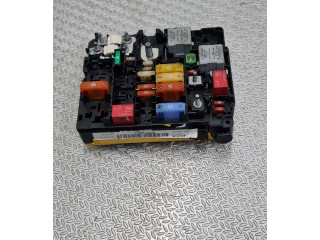 Блок предохранителей 9804848580 Citroen Berlingo
