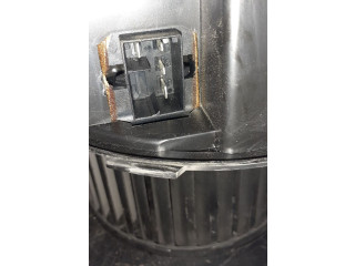 Вентилятор печки       Audi A3 S3 8P