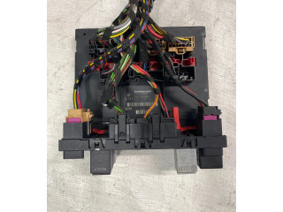 Блок предохранителей 3C0937049E, 28022870 Skoda Octavia Mk2 (1Z)