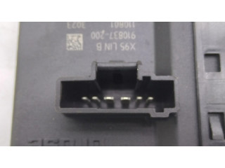 Передний двигатель механизма для подъема окон