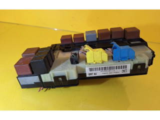 Блок предохранителей P8200031557, 21652215-0A   Renault Clio II    