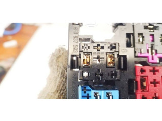 Блок предохранителей  4F0937503, 4F0937503   Audi A6 S6 C6 4F    