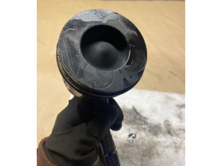 Píst 059AA   Audi A8 S8 D3 4E     