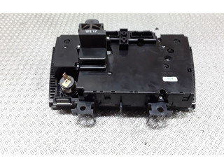 Блок управления климат-контролем 8682930 Volvo S60