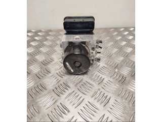 Блок АБС    Volvo  C30  2010 - 2013 года