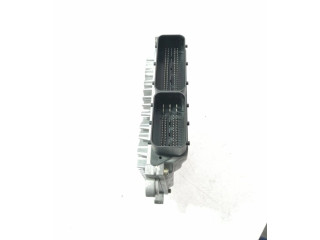 Блок управления двигателя P30650677   Volvo V50