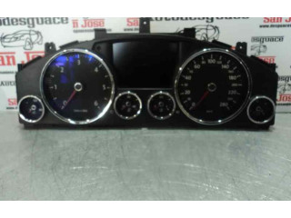 Панель приборов Volkswagen Touareg I