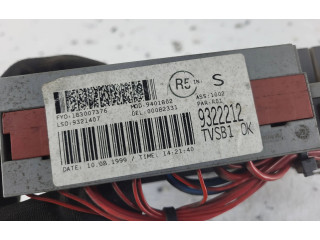 Блок предохранителей 9494509, 9322212 Volvo S80