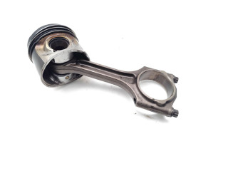  Поршень с шатуном D5204T2 D5204T2  Volvo V70  