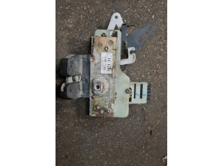 Zámek zadních dveří 3071633 Volvo V70 2005
