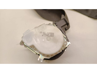 Передний ремень безопасности